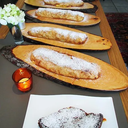 Gasthof Schloss Finkenstein 4*