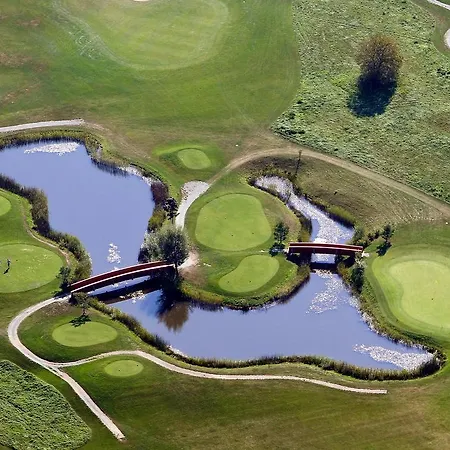 Schloss Finkenstein 4* Gödersdorf