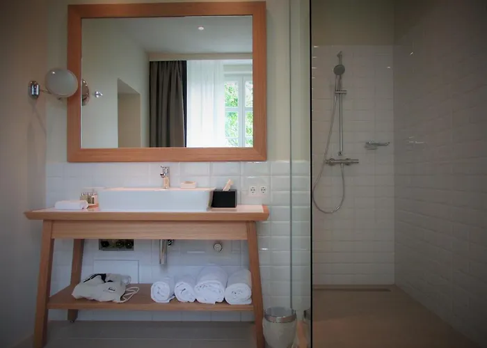 Schloss Finkenstein 4* Gödersdorf