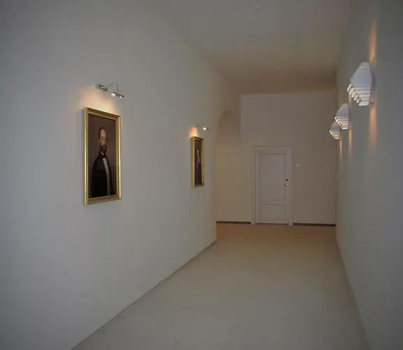 Schloss Finkenstein 4*