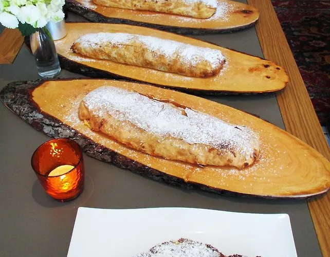 Gæstehus Schloss Finkenstein 4*