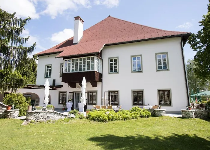 Gæstehus Schloss Finkenstein Gödersdorf